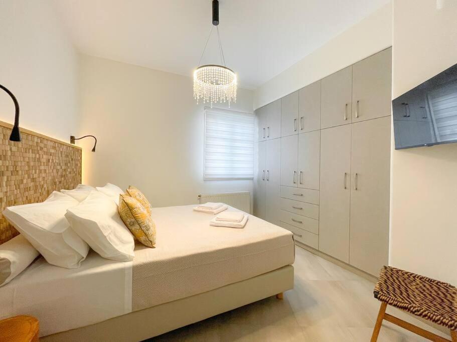 Just Live Apartment Triovasalos Exterior photo