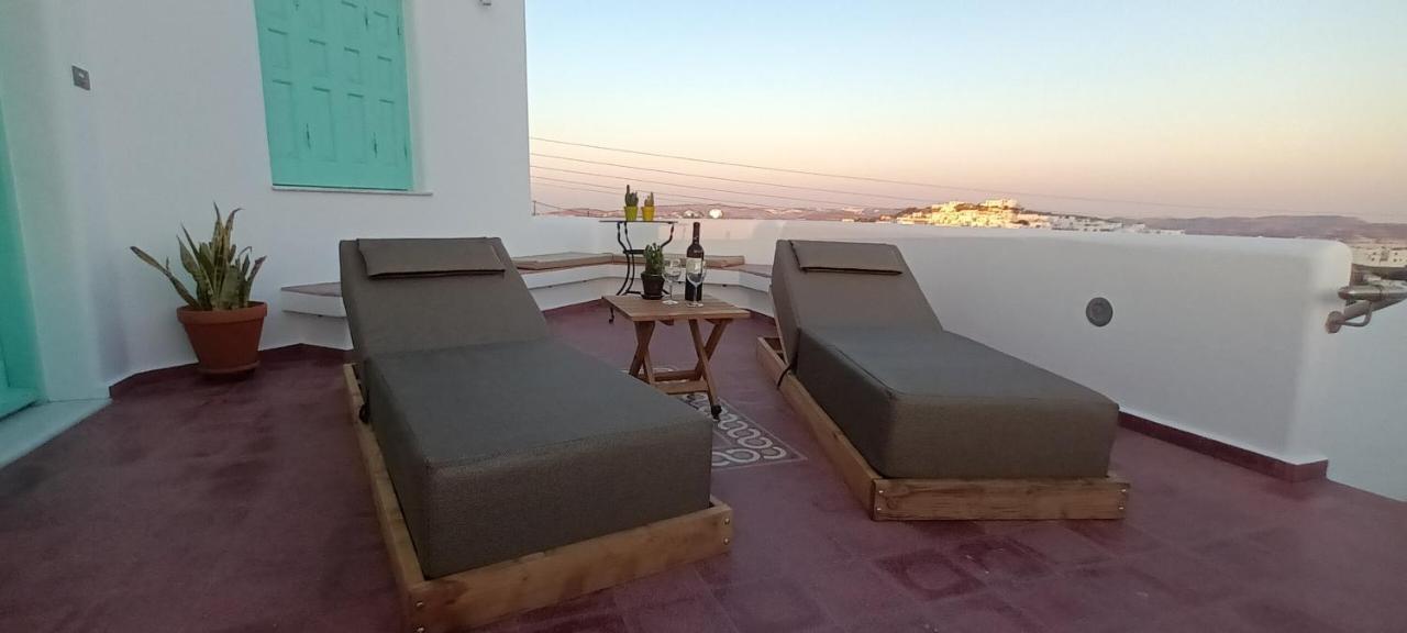 Just Live Apartment Triovasalos Exterior photo